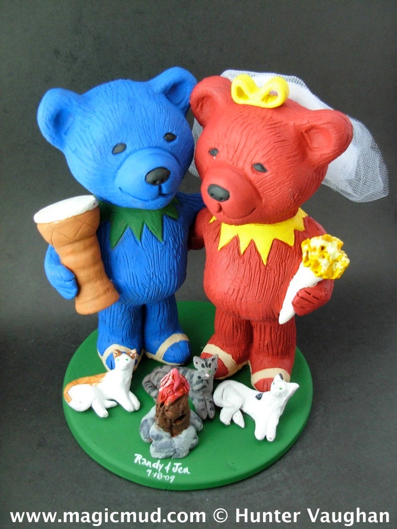 Rock and Roll Bears Wedding Cake Topper , Custom Made Dancing Bears Wedding Cake Topper, Hippie Bear Wedding Cake Topper - iWeddingCakeToppers