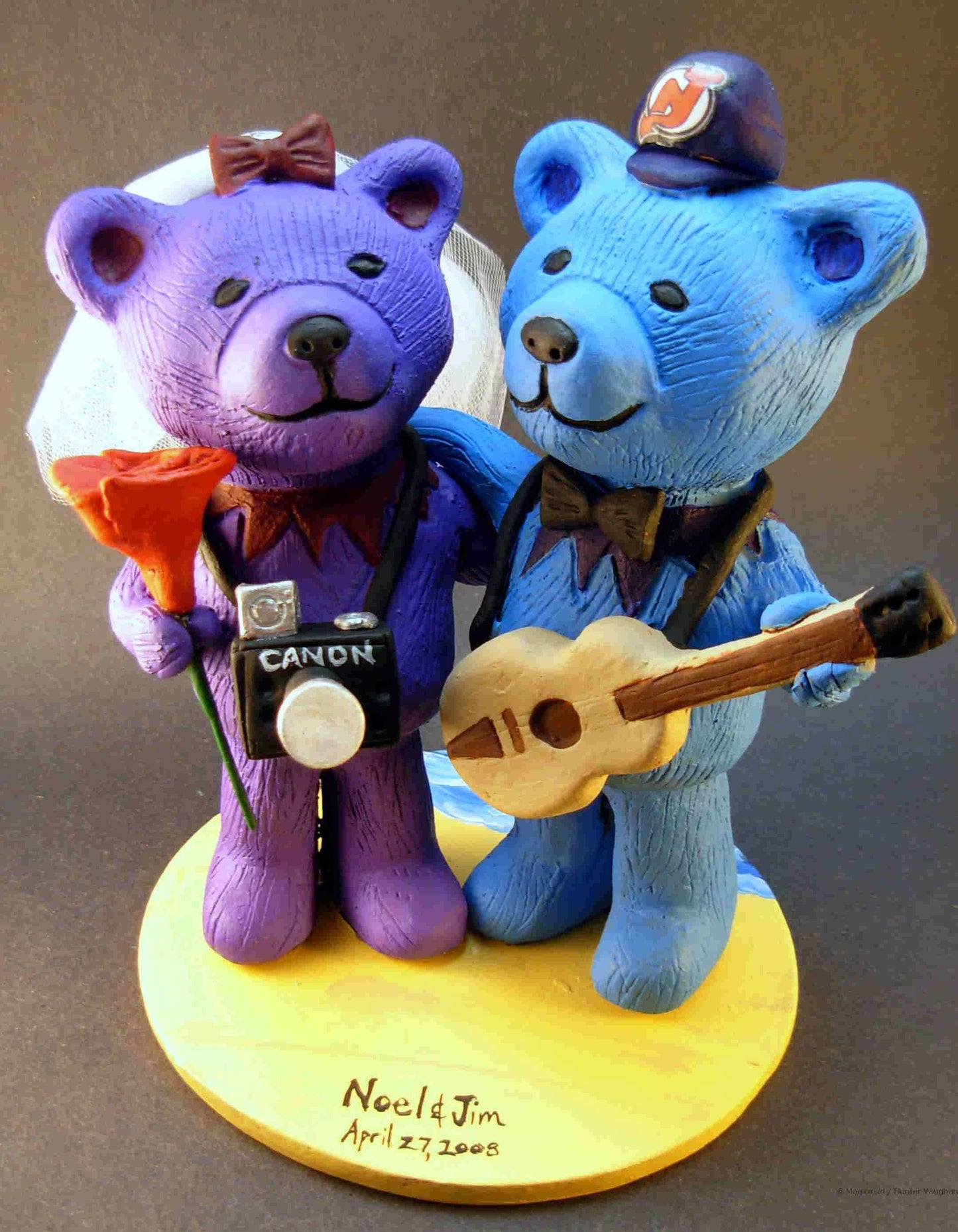Rock and Roll Bears Wedding Cake Topper , Custom Made Dancing Bears Wedding Cake Topper, Hippie Bear Wedding Cake Topper - iWeddingCakeToppers