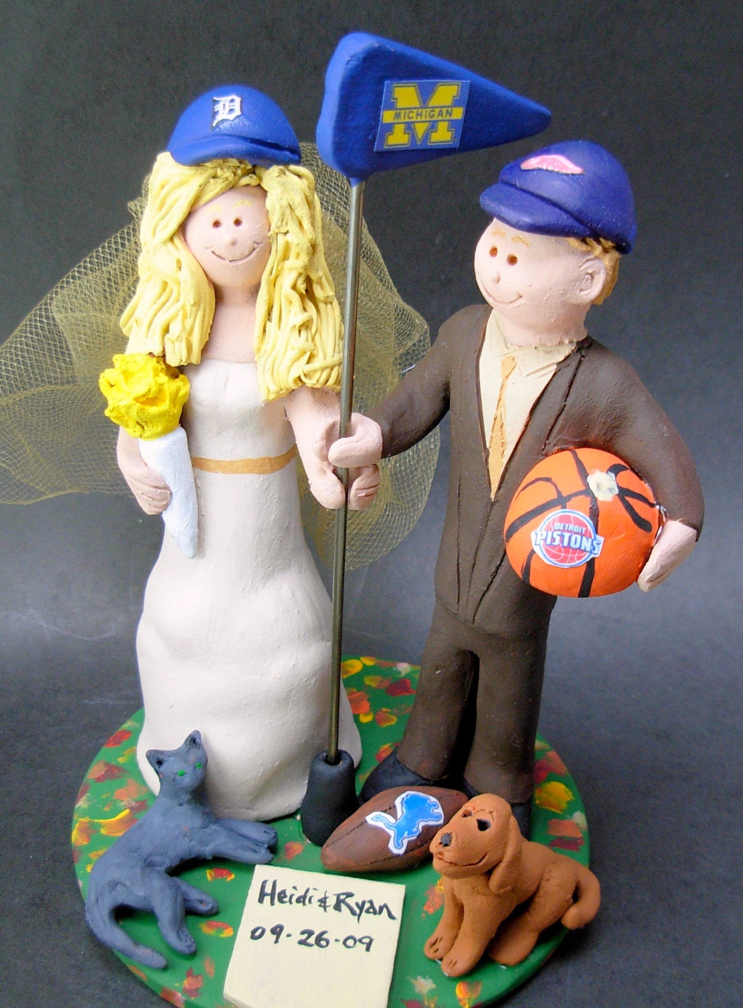 Football Wedding Cake Topper, Football Bride Wedding Cake Topper - Steeler's Wedding Cake Topper - New York Giants Wedding Cake Topper - iWeddingCakeToppers
