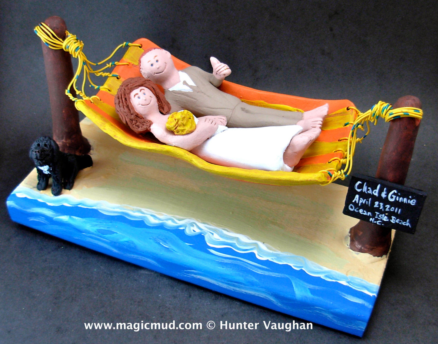 Beach Destination Wedding Cake Topper - Shopping Diva Wedding Cake Topper - Hawaiian Wedding Cake Topper -Beach side Wedding Cake Topper - iWeddingCakeToppers