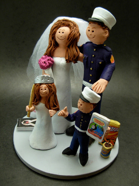 Mixed Family Wedding Cake Topper - Blended Family Wedding Cake Topper - Wedding Cake Topper with 2 Children - With Kids Wedding Cake Topper - iWeddingCakeToppers