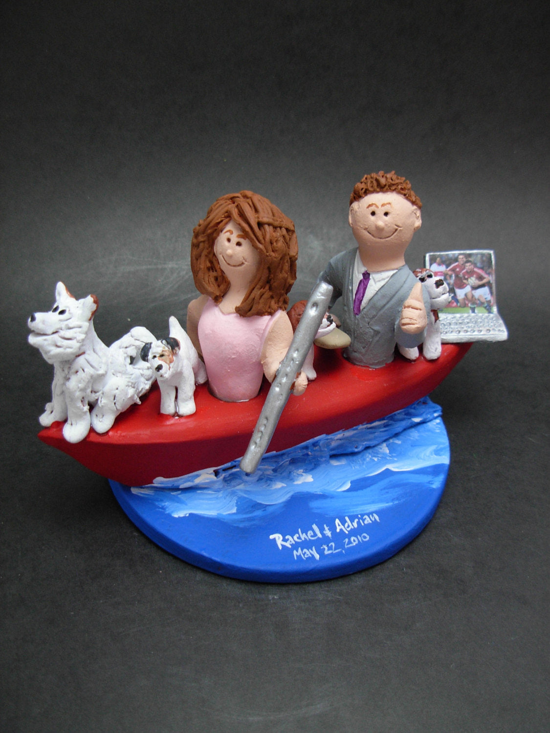 Kayaking Wedding Cake Topper, Kayak Wedding Cake Topper, Kayakers Wedding Cake Topper, Bride and Groom in Kayaks Wedding Cake Topper - iWeddingCakeToppers