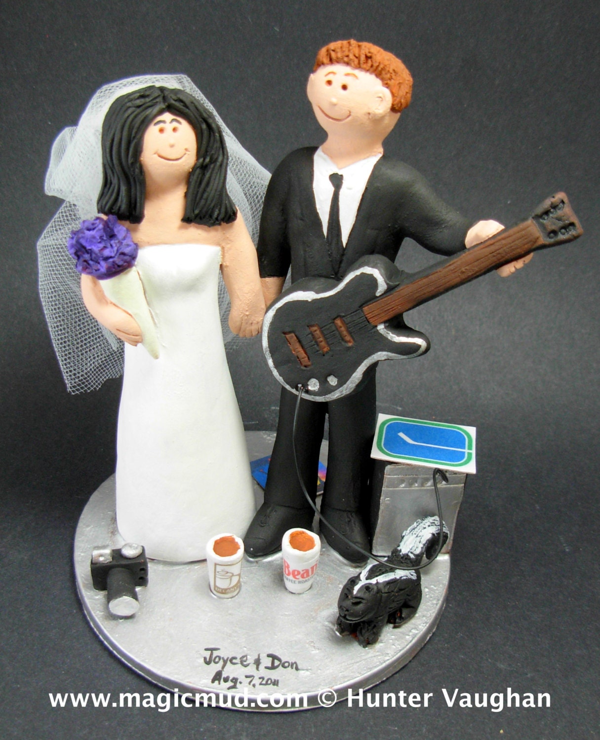 Rock Guitarist's Wedding Cake Topper, Guitar Wedding Cake Topper, Singing Bride Wedding Cake Topper, Rock n Roll Bride and Groom CakeTopper