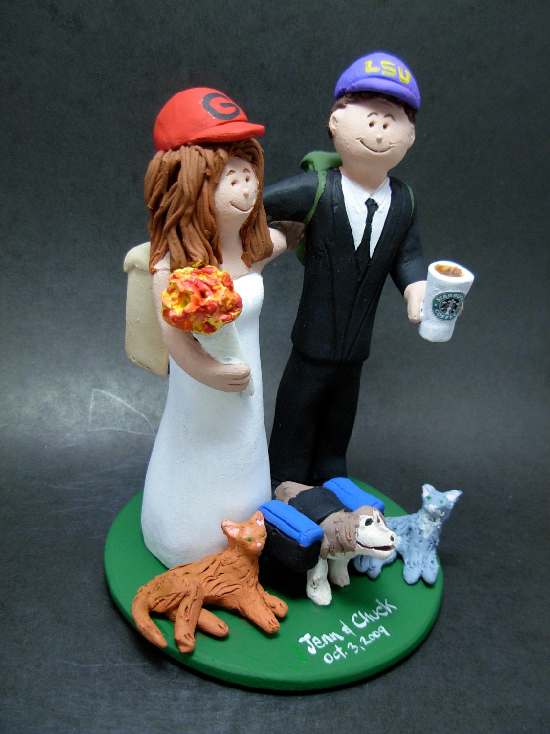 Wedding Cake Topper with Pet Pug Dogs, Pug Dogs Wedding Cake Topper, Pet Dog Wedding CakeTopper, Bride and Groom Pet Dogs Wedding CakeTopper - iWeddingCakeToppers