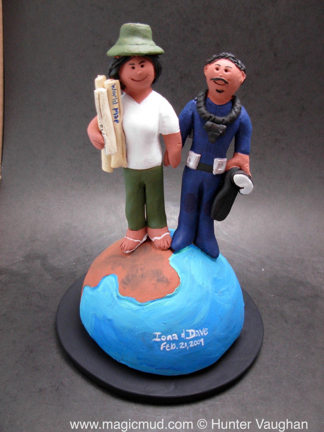 Traveller's and Backpacker's Wedding Cake Topper, Selfie Wedding Cake Topper, Hikers Wedding Cake Topper,International Travelling CakeTopper