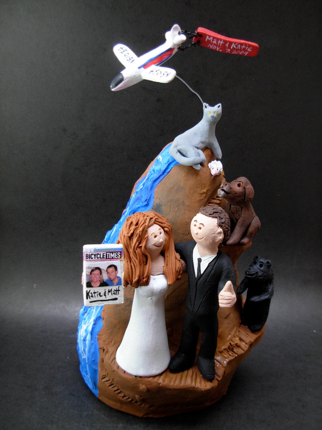 Cake Climbers Wedding Cake Topper, Mountaineers Wedding Cake Topper, Rock Climbers Marriage CakeTopper, Wedding CakeTopper for Climbers - iWeddingCakeToppers