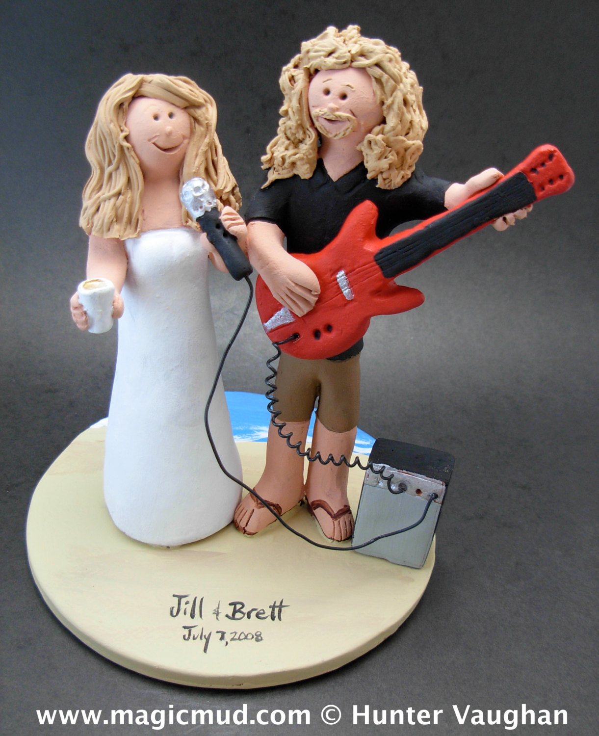Singing Bride's Wedding Cake Topper, Piano Players Wedding Cake Topper, Lounge Singers Wedding Cake Topper, Singing Diva Wedding Cake Topper - iWeddingCakeToppers