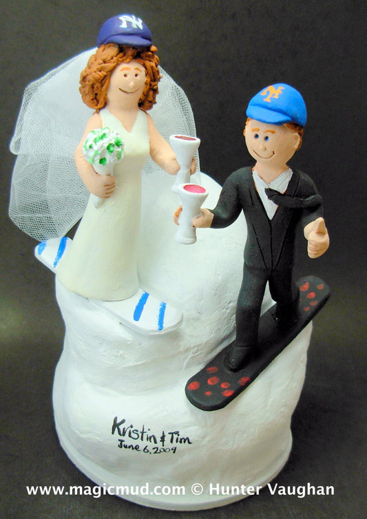 SnowBoarder's Wedding Cake Topper, Snowboarding Wedding Cake Topper, Snowboarding Bride and Groom Wedding Cake Topper, Snowboarding Figurine