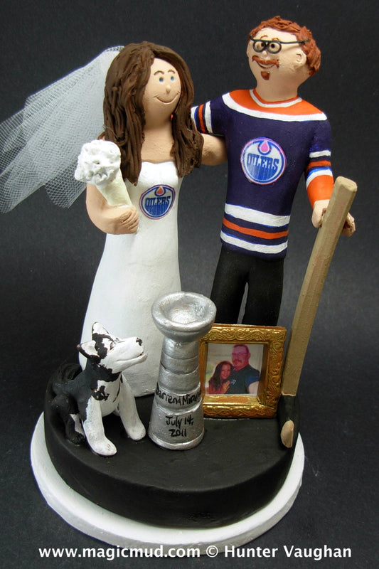 Edmonton Oilers Hockey Wedding Cake Topper, Edmonton Oilers Wedding Anniversary Gift, Groom with Goatee Wedding CakeTopper,Hockey Caketopper