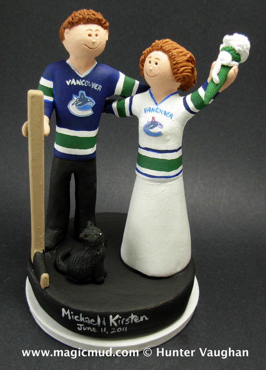 Vancouver Canucks Hockey Wedding Cake Topper, Hockey Bride and Groom Wedding Anniversary Gift / Cake Topper, Stanley Cup Wedding CakeTopper
