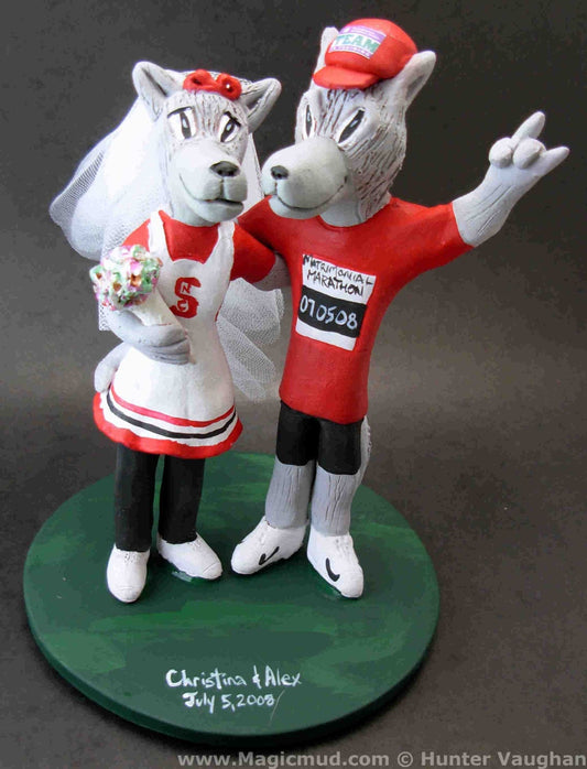 NC State Mr. and Ms. Wuf Wedding Cake Topper , North Carolina State Graduate's wedding Cake Topper, Mr. Wuf Wedding Cake Topper - iWeddingCakeToppers