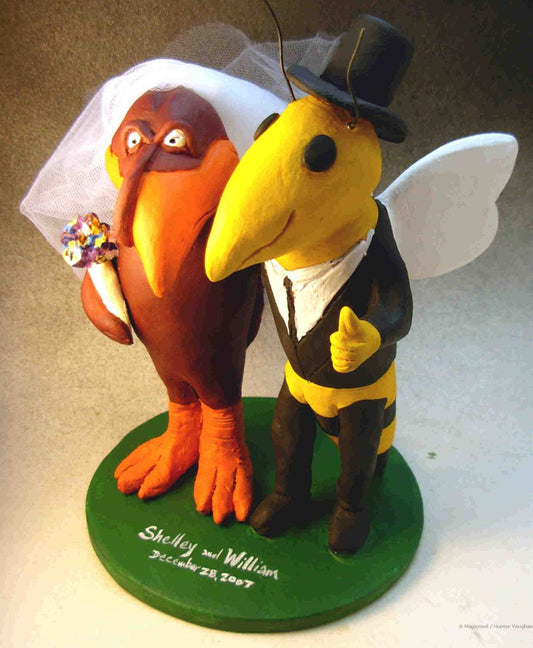 Georgia Tech Buzz Marries VT Hokie Macot Wedding Cake Topper, Georgia Tech Graduate's Wedding Cake Topper, Bee Groom Wedding Cake Topper - iWeddingCakeToppers