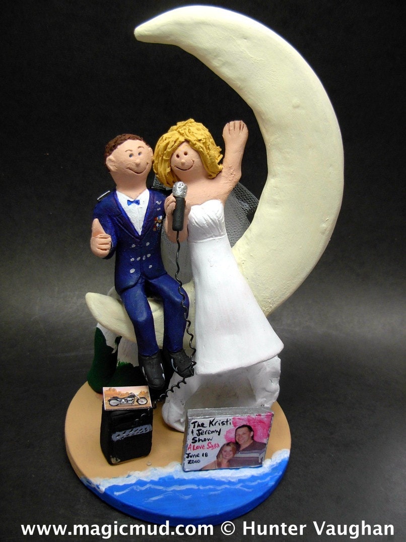 Groom Proposing to Bride Wedding Cake Topper, Custom Made Proposal Wedding Cake Topper - Wedding Proposal Cake Topper