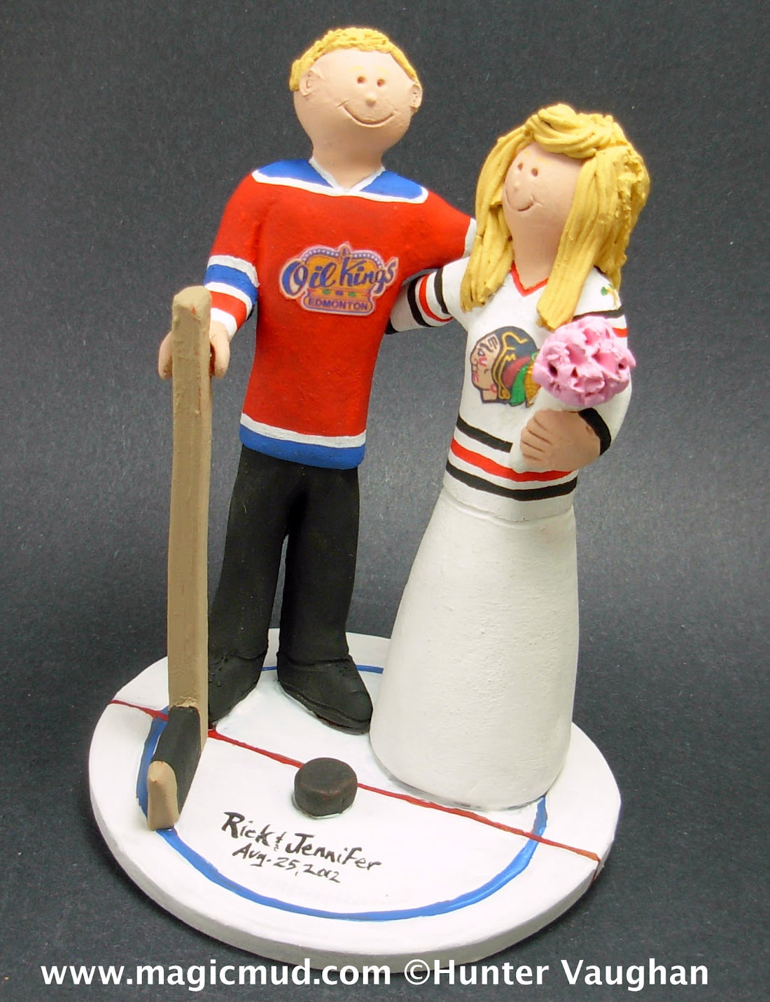 Edmonton Oil Kings Groom Marries Portland Winterhawks Bride - Wedding Cake Topper