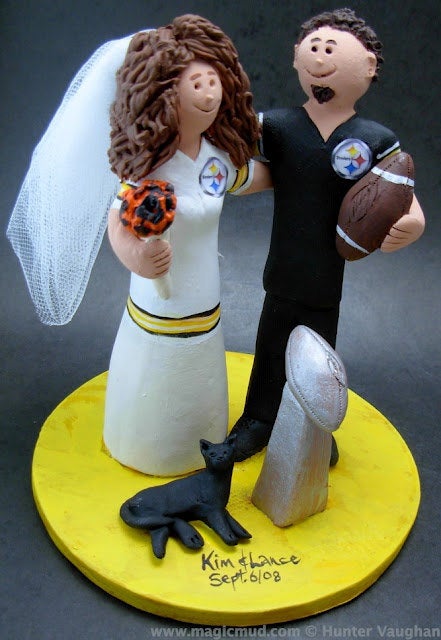 Pittsburgh Steelers Football Wedding CakeTopper, Steelers Wedding Anniversary Gift/CakeTopper, NFL Football Wedding Anniversary Gift/Figurine - iWeddingCakeToppers