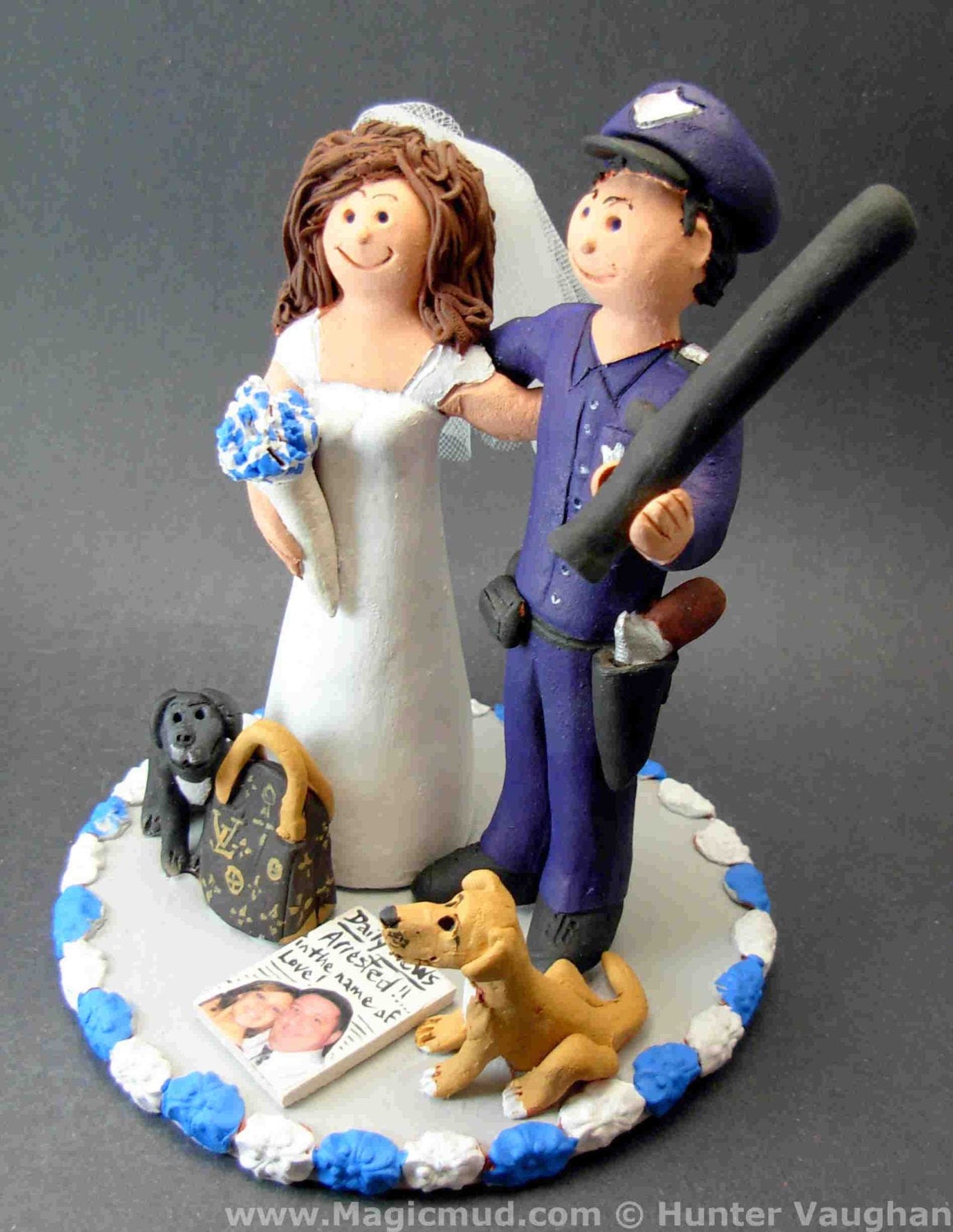 Police Officer's Wedding Cake Topper, Policeman Wedding Cake Topper, Law Enforcement Wedding Cake Topper, Cop Wedding Cake Topper - iWeddingCakeToppers