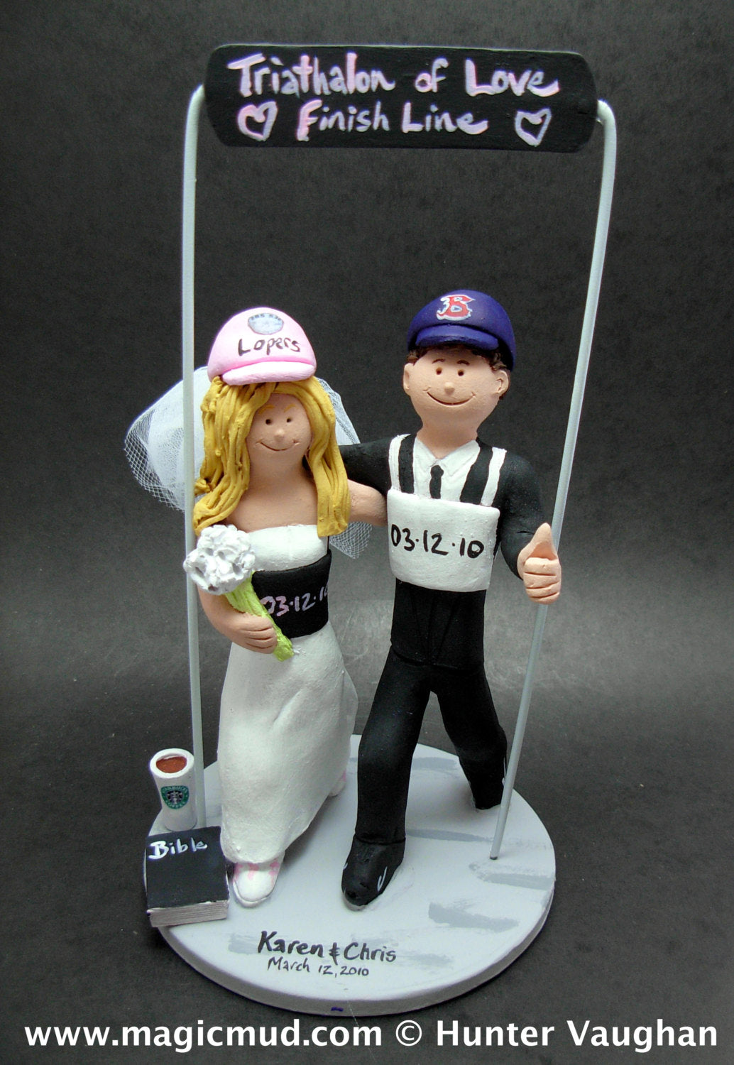 Bride and Groom Marathon Runners Wedding Cake Topper,  Marathon Runners Wedding Cake Topper, Running Bride and Groom Wedding Cake Topper - iWeddingCakeToppers