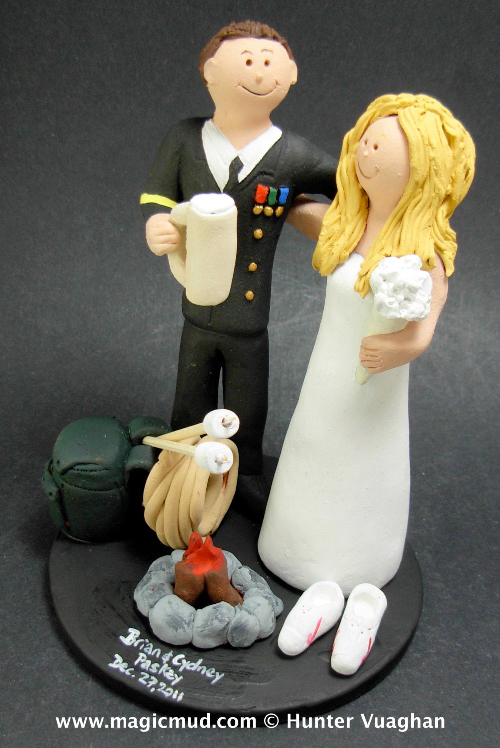 Army Groom In Uniform Wedding Cake Topper, Dress Blues Uniform Wedding Cake Topper, Beer Stein Wedding Cake Topper, Army Wedding Cake Topper - iWeddingCakeToppers