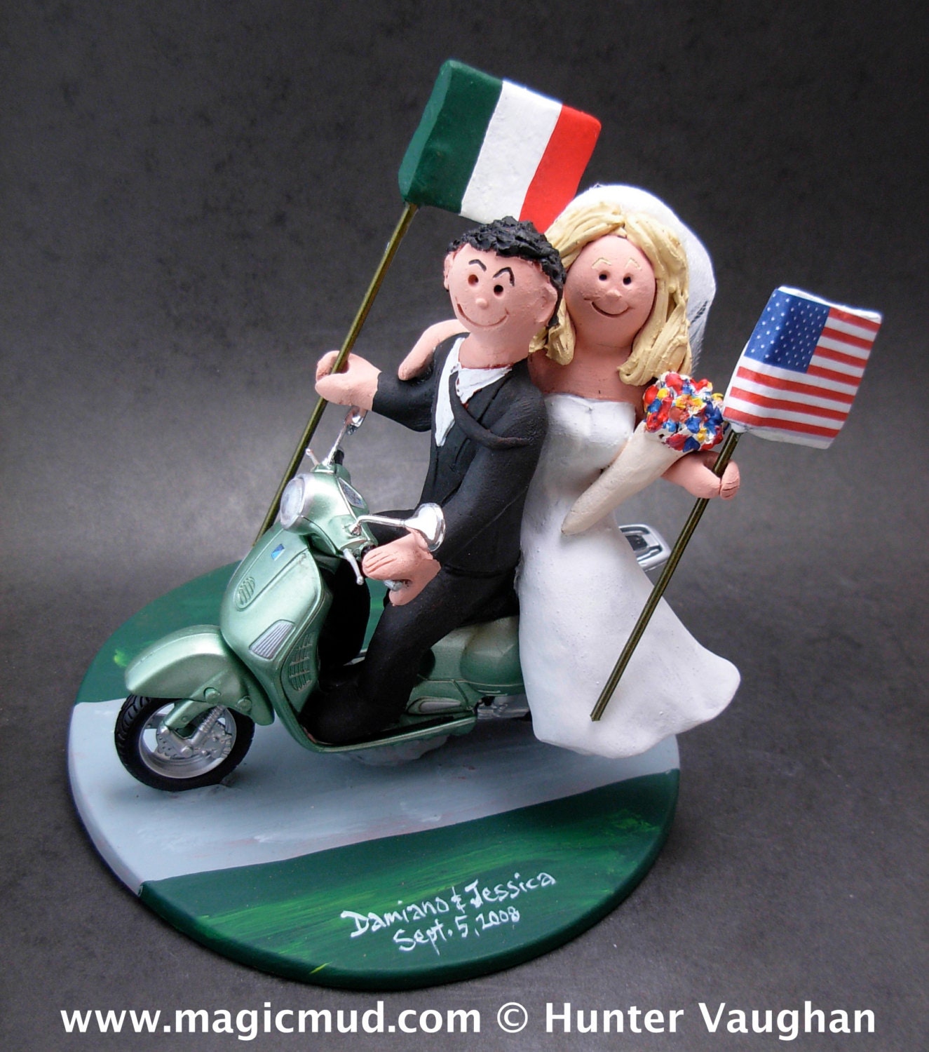 Scooter Riding Bride and Groom Wedding Cake Topper, Vespa Wedding Cake Topper, Bride and Groom on Vespa Scooter Wedding Cake Topper