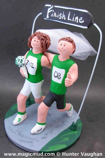 Joggers Wedding Cake Topper, Marathon Runners Wedding Cake Topper, Athletes Marriage Figurine, Running Bride and Groom Wedding Cake Topper - iWeddingCakeToppers