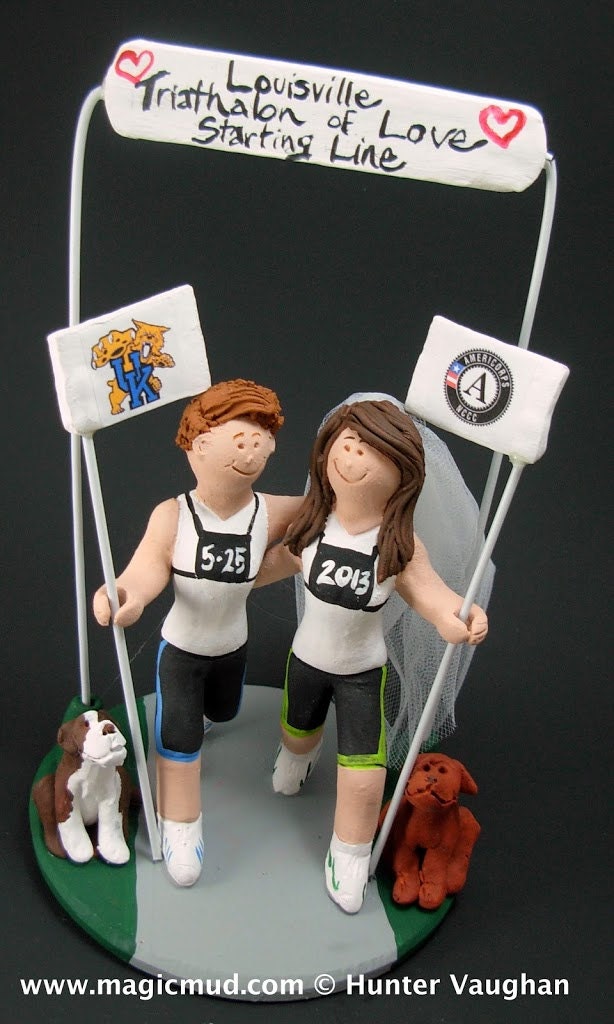 Gay Brides Marathon Running Lesbian's Wedding Caketopper, Wedding Cake Topper, Wedding Cake Topper for Lesbians, lesbian marriage figurine