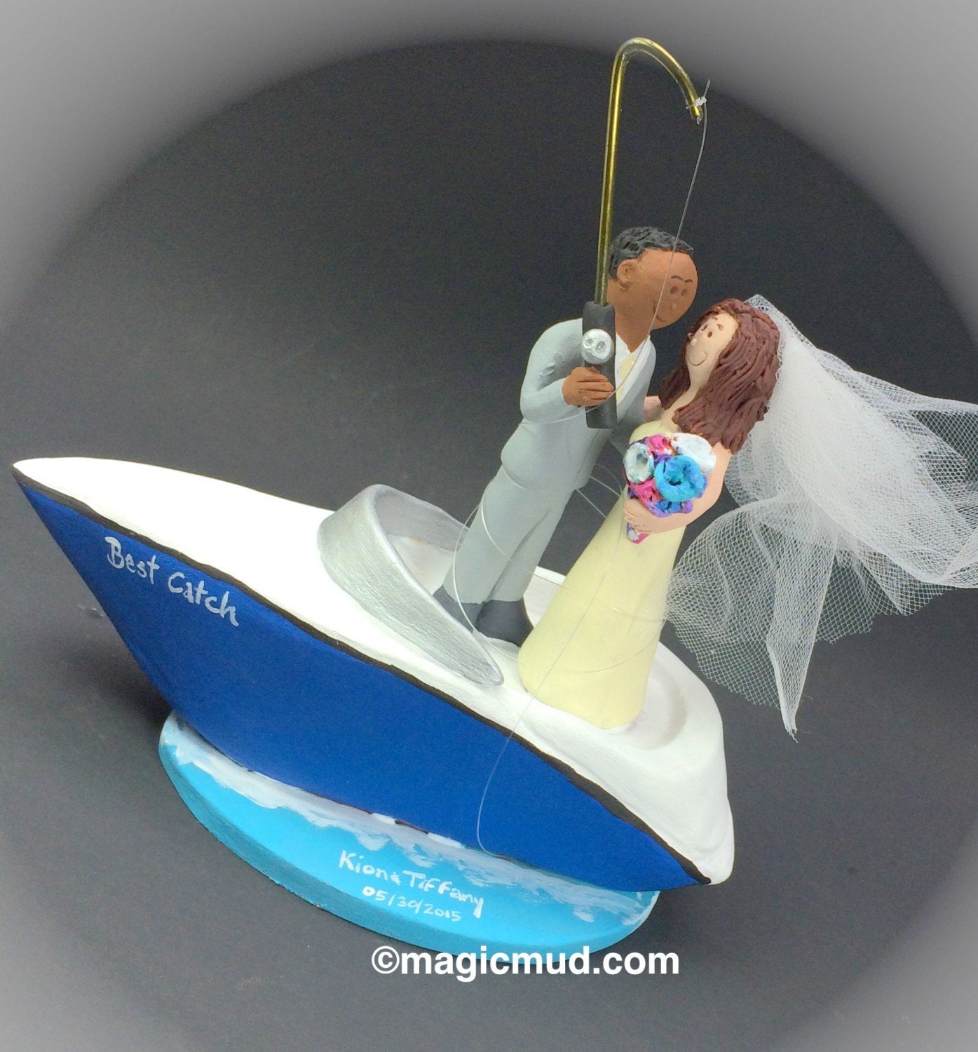Cruise Ship Wedding Cake Topper - Bride and Groom with Hot Dogs Wedding Cake Topper, Bride and Groom on Cruise Ship Wedding Cake Topper - iWeddingCakeToppers
